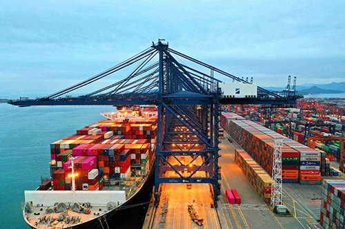 那么集裝箱海運(yùn)出口流程是怎么樣的呢?