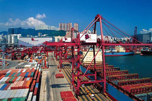 2020年對(duì)外貿(mào)易創(chuàng)歷史新高,跨境電商出口“爆單”破萬(wàn)億元