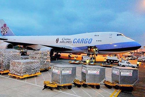 空派/空卡和空運、快遞有什么區別？