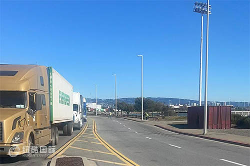 美國加州奧克蘭SSA、ETS、TRACKPAC三大碼頭工人正在罷工