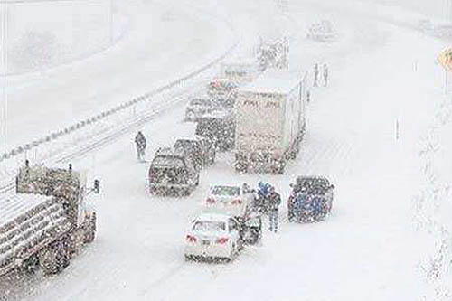 2022年春季美國多地遭暴風雪侵襲，UPS、FedEx尾端派送出現延誤