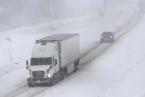 1736392550962460.jpeg 亞馬遜倉庫與末端運輸時效延遲