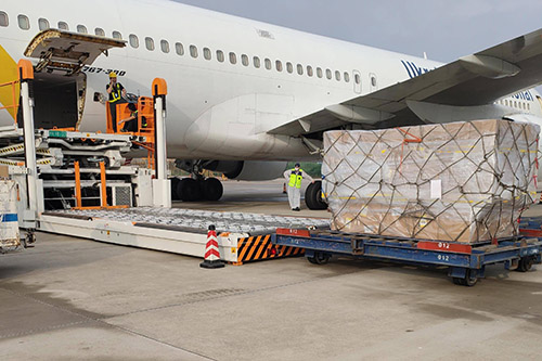 1741947651146165.jpeg 美國(guó)fba空運(yùn)